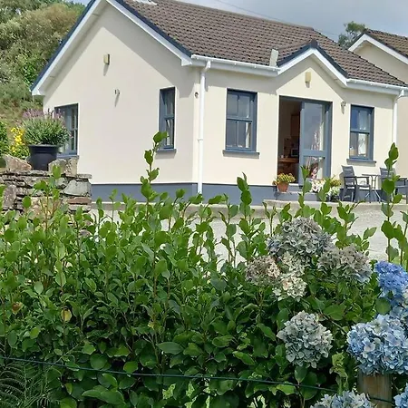 Cosy Cottage, Near The Sea, Glengarriff. Daire *